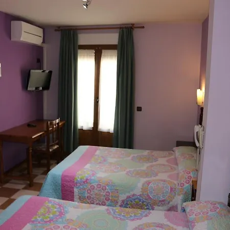 Guest house Don Jaime Ii *