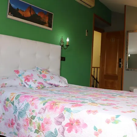 Guest house Don Jaime Ii Segovia