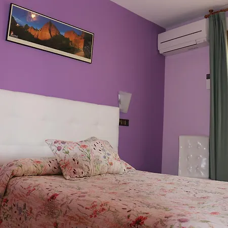 Don Jaime Ii Guest house *