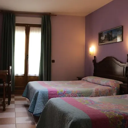 Guest house Don Jaime Ii *